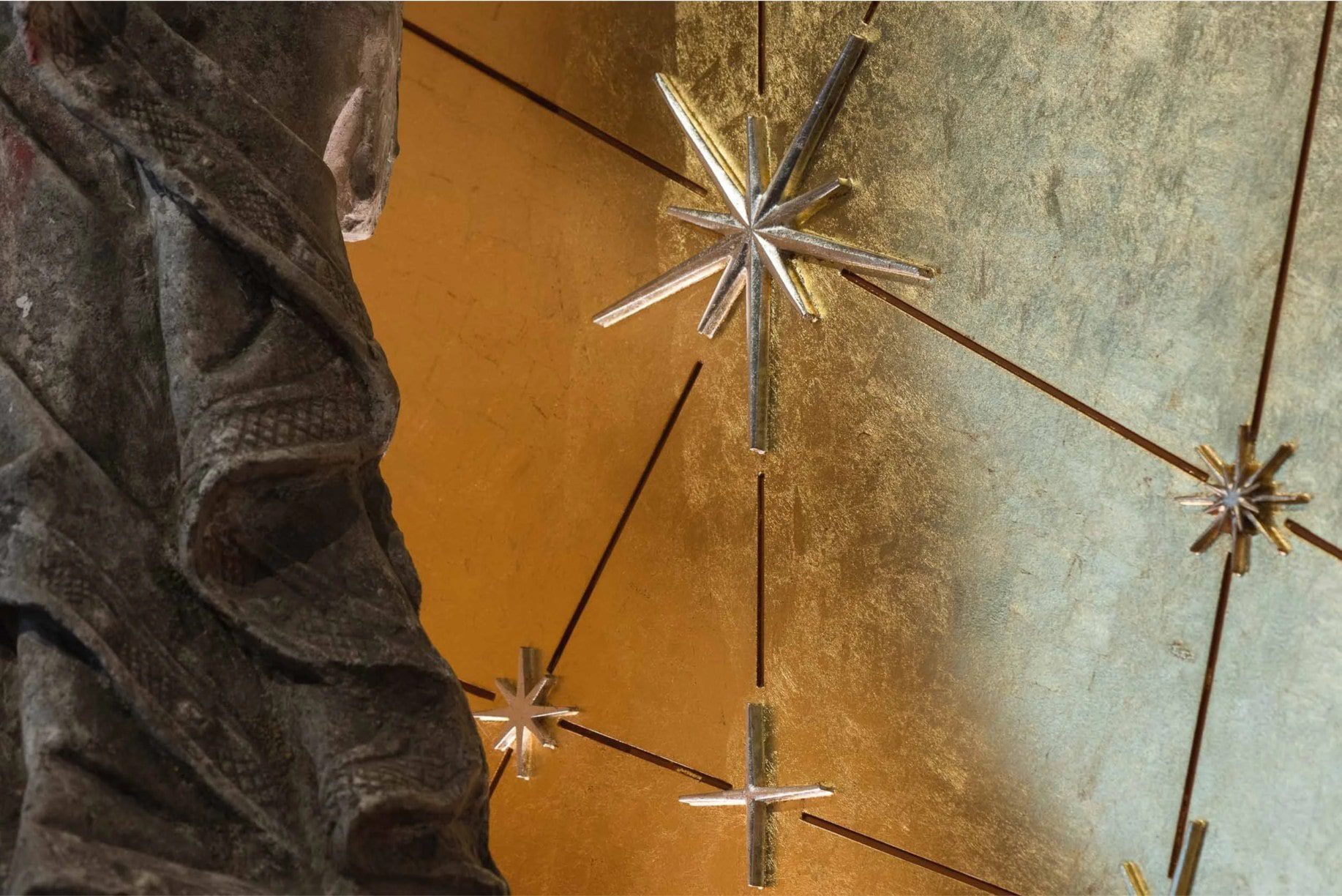 Intervenção no nicho da imagem de Nossa Senhora das Neves